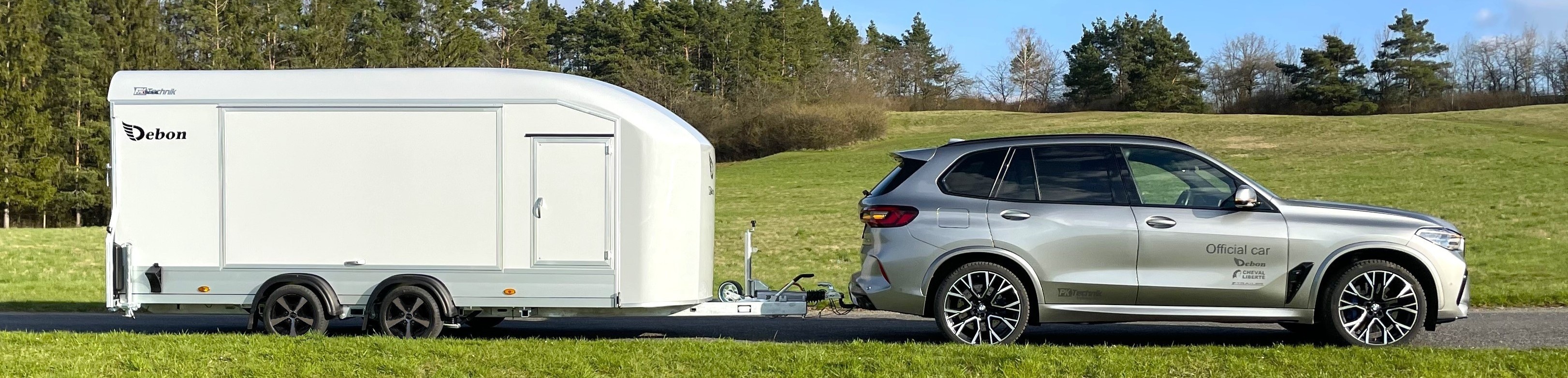 Krytý autotransporter Debon C1000 light grau_118